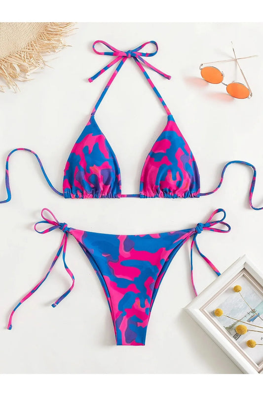 the DIFFerent Kamuflaj Baskı Detaylı Bikini Takımı