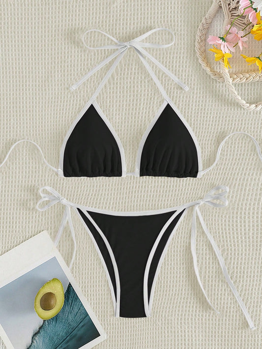 the DIFFerent Minimal Beyaz-Siyah Üçgen Bikini Takım